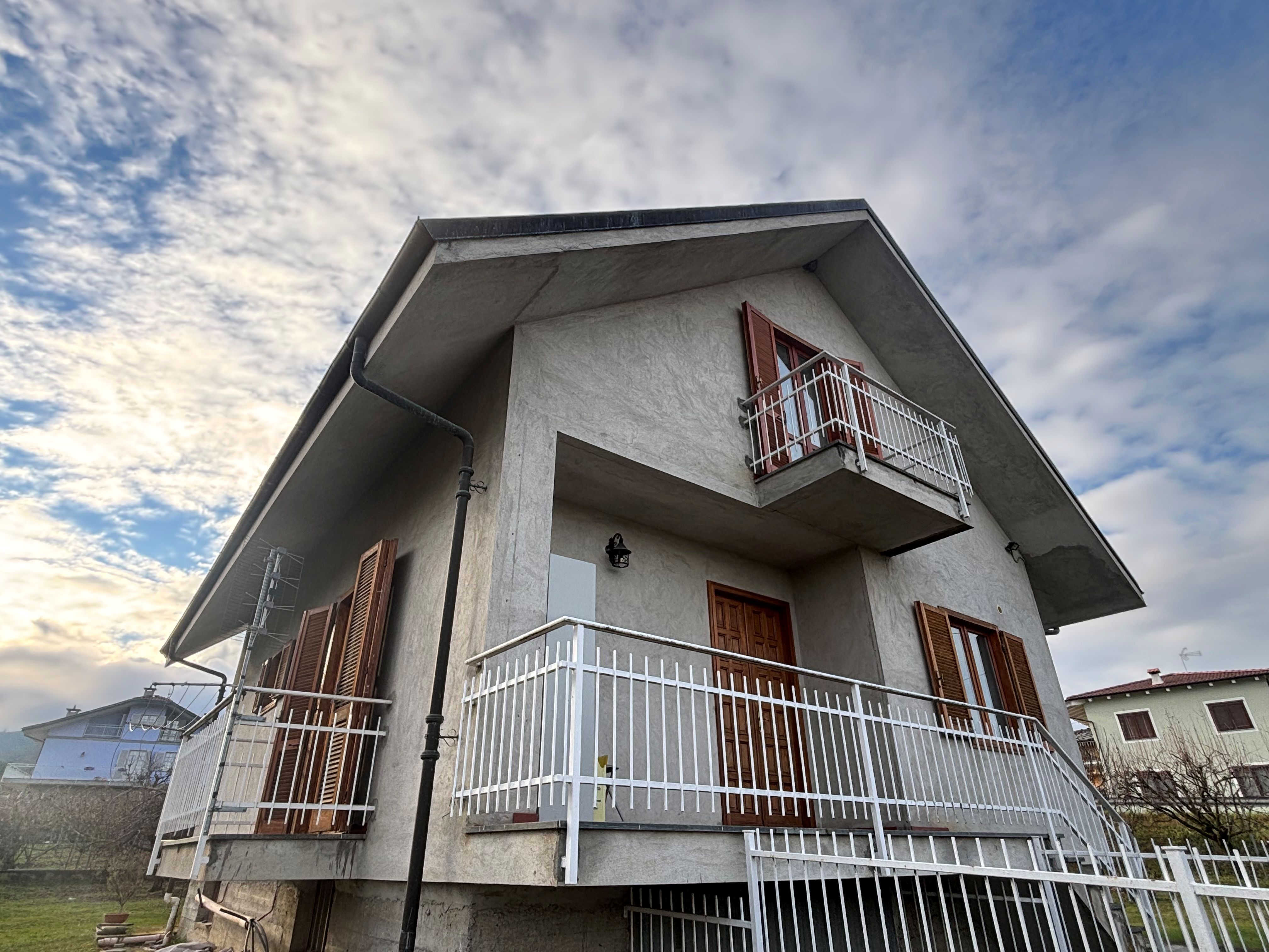 Deliziosa Villa con giardino a Bagnolo P.te, via Cave, 237