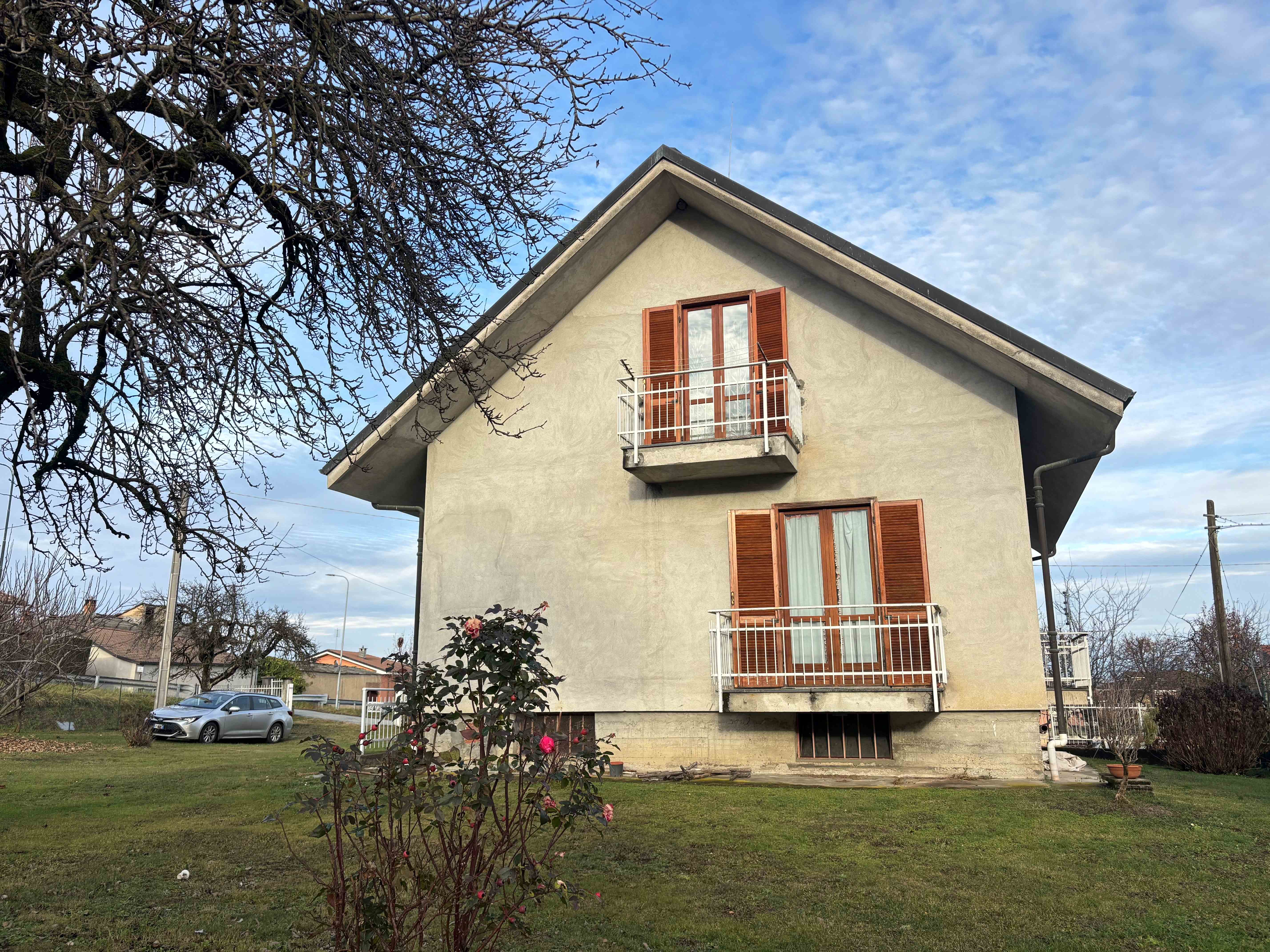 Deliziosa Villa con giardino a Bagnolo P.te, via Cave, 237