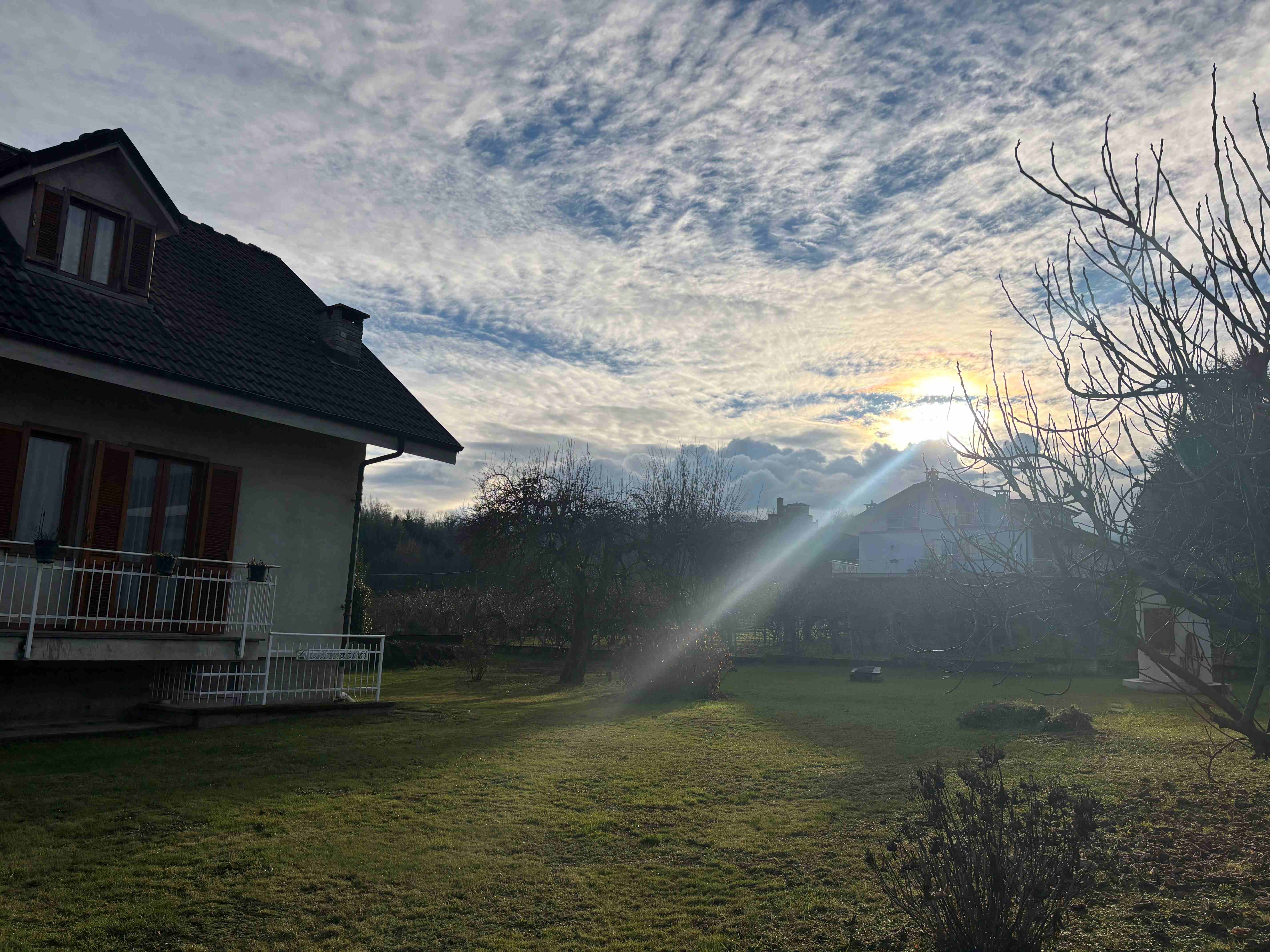 Deliziosa Villa con giardino a Bagnolo P.te, via Cave, 237