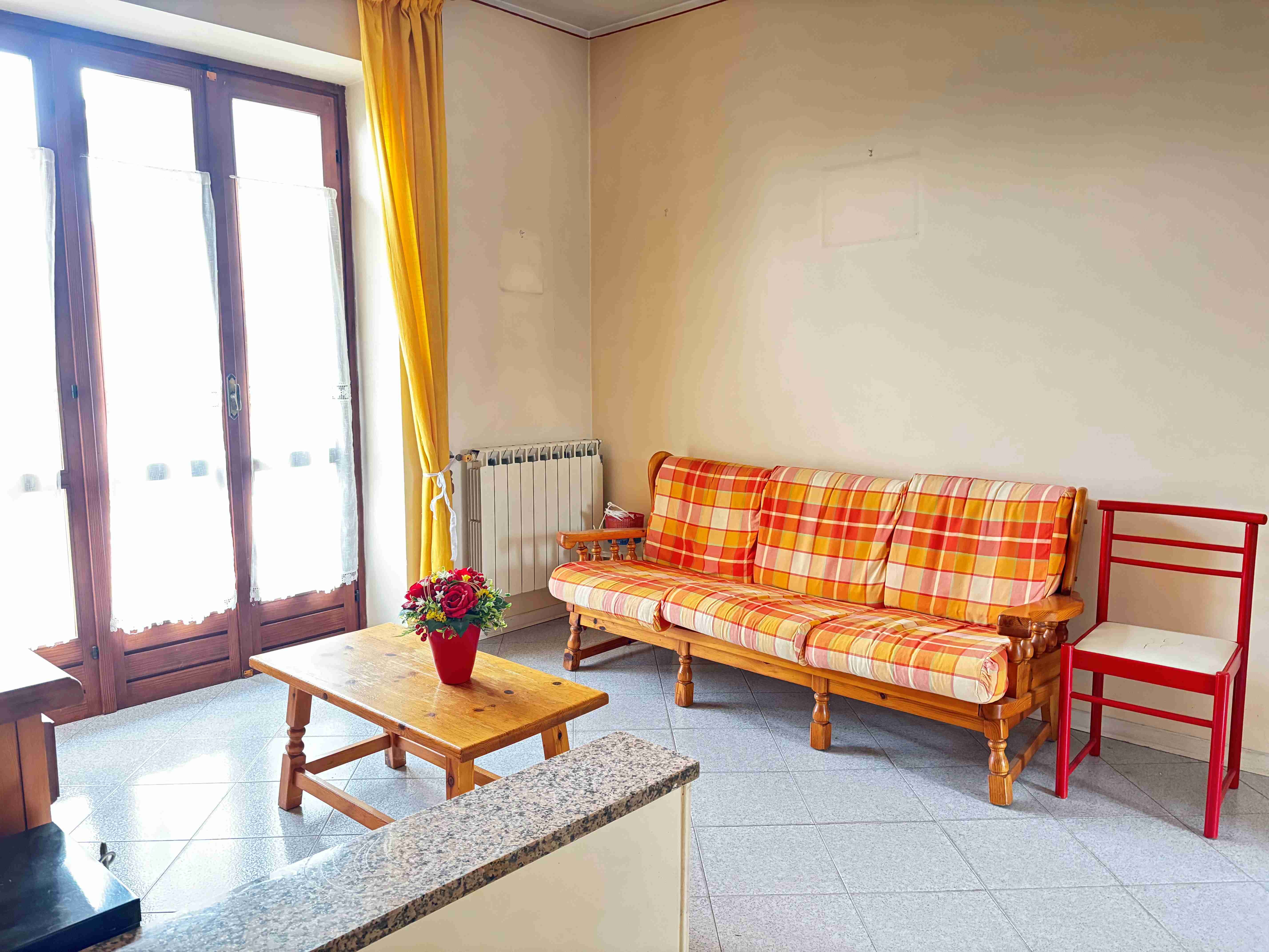 Deliziosa Villa con giardino a Bagnolo P.te, via Cave, 237