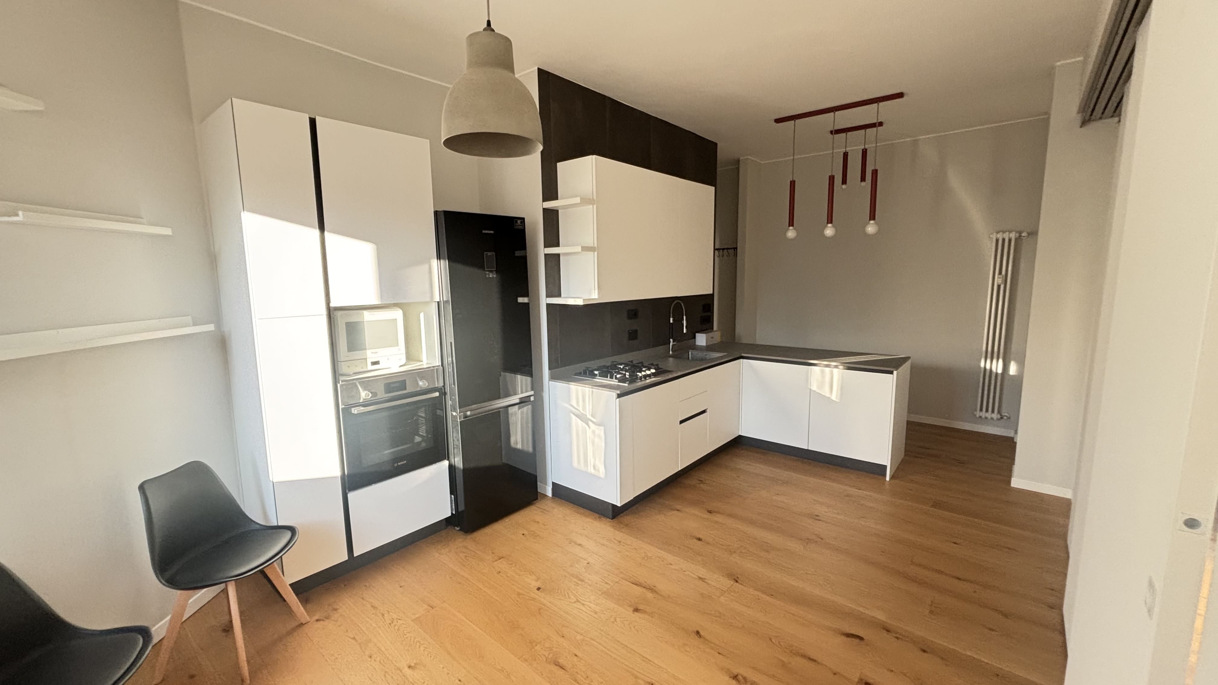 Trilocale arredato in affitto, Corso Casale 162