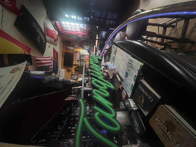 Vendesi Storica Attività di Pub – Zona Crocetta