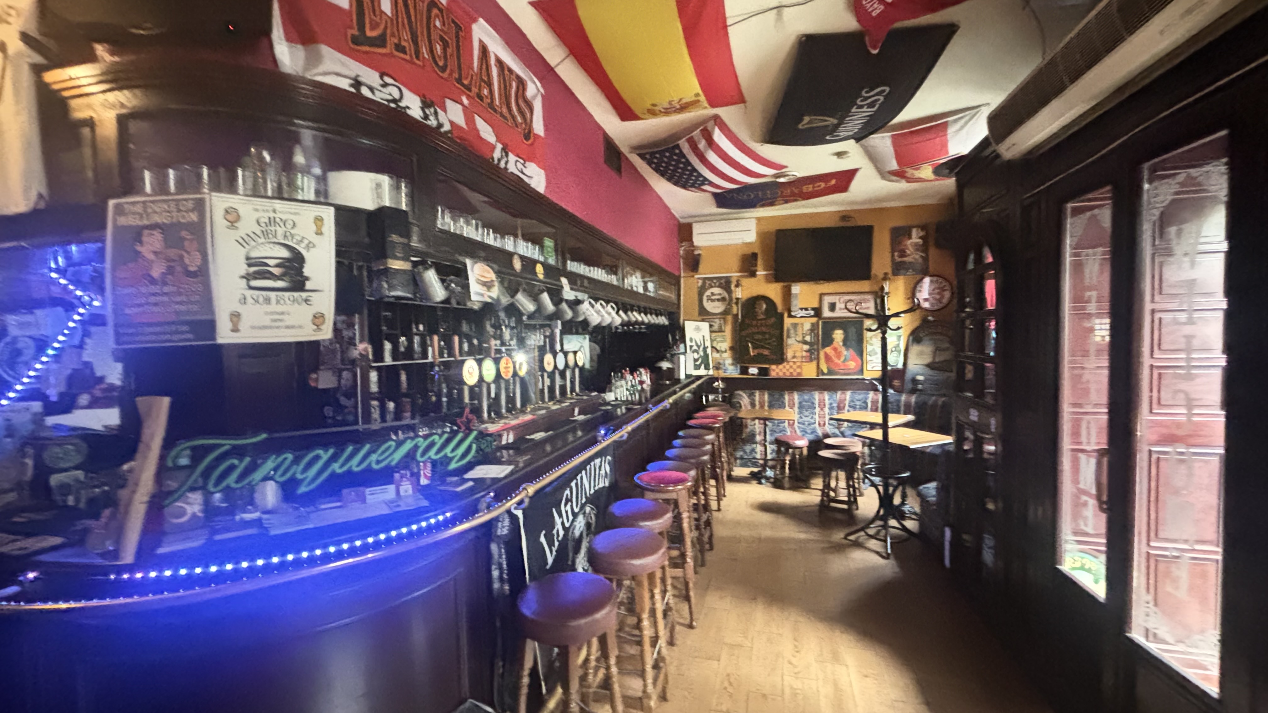 Vendesi Storica Attività di Pub – Zona Crocetta