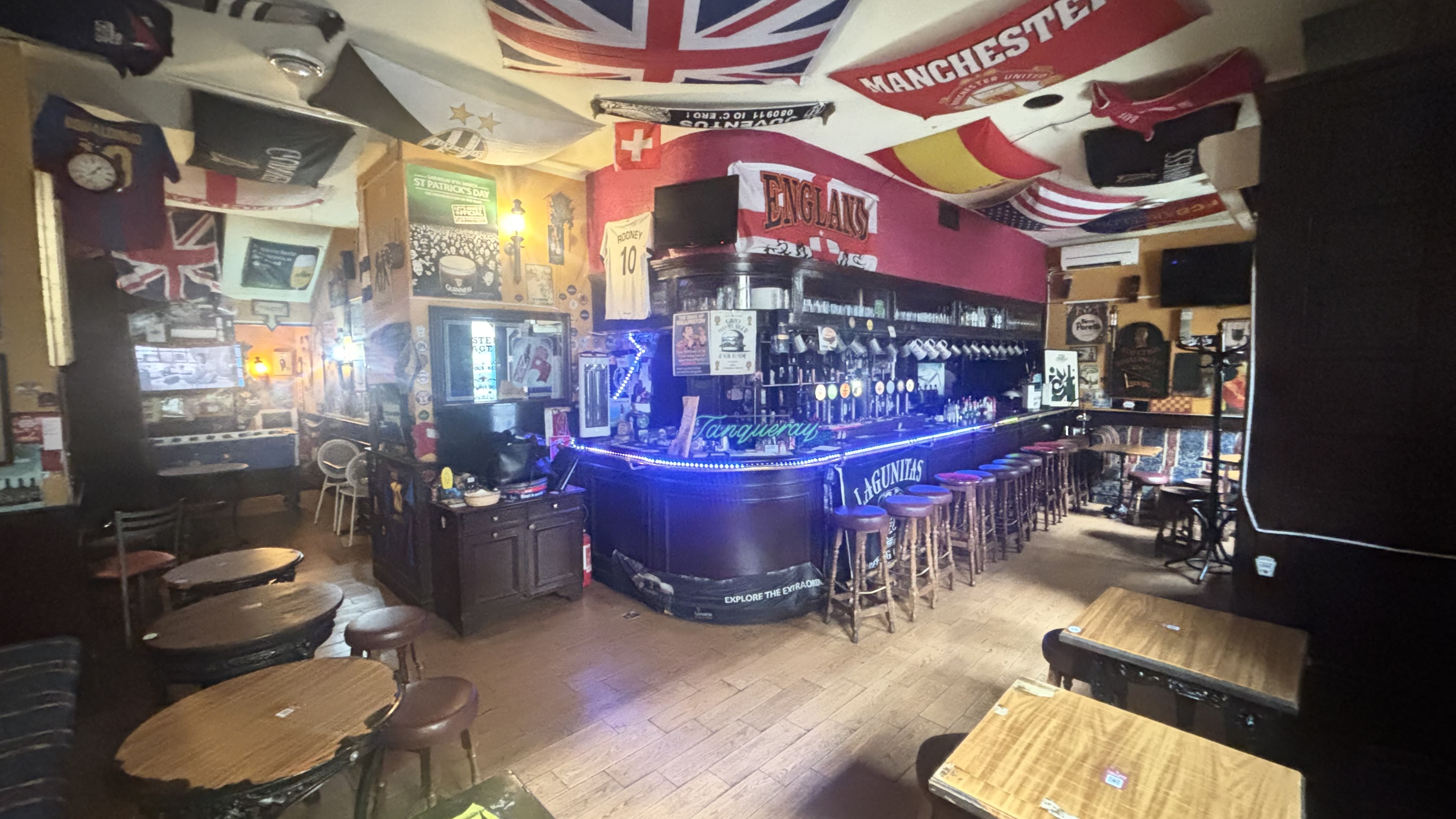 Vendesi Storica Attività di Pub – Zona Crocetta