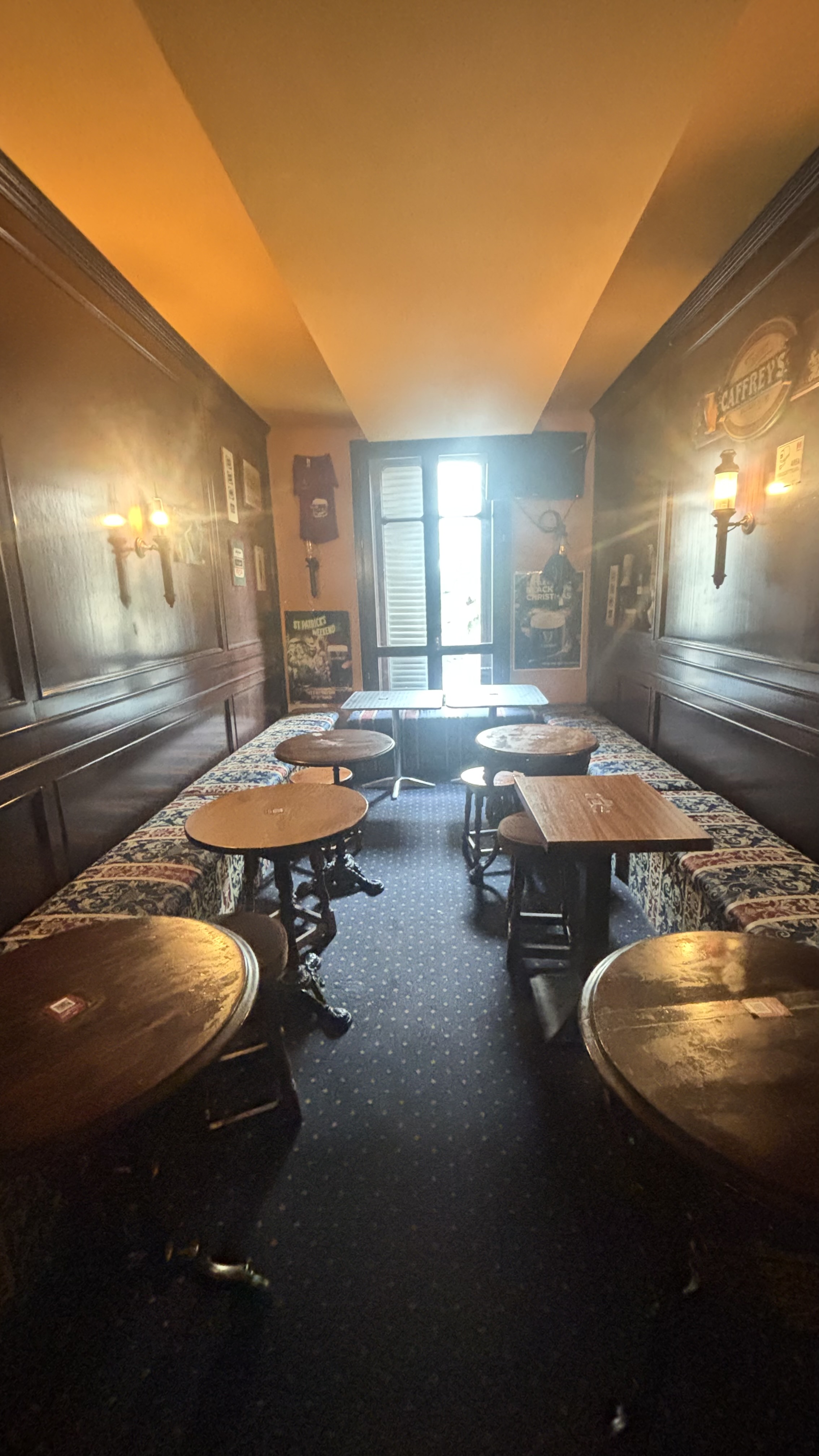 Vendesi Storica Attività di Pub – Zona Crocetta