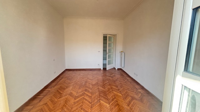 APPARTAMENTO IN CORSO GALILEO FERRARIS  N.142   TORINO