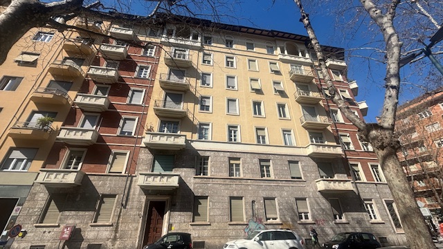 APPARTAMENTO IN CORSO GALILEO FERRARIS  N.142   TORINO